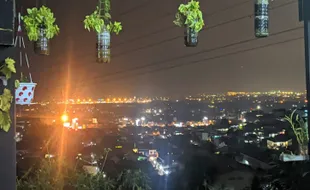 Usung Konsep Semarang Lantai II, Cafe Carsen Ngalian Suguhkan View City Light