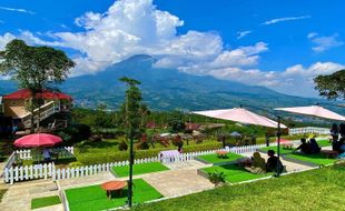 Kahyangan Skyline, Spot Instagramable yang Hits di Dataran Tinggi Wonosobo