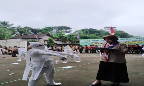 Hii Seram! Ada Lomba Mumi Gentayangan di SMK An-Nur Ampel Boyolali