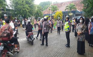 Terjaring Razia, 63 Siswa Bermotor di Polokarto Sukoharjo Ditilang Polisi