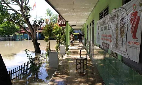 Sedih! Sebulan 2 Kali SDN 2 Plosowangi Cawas Klaten Kebanjiran, KBM Terganggu