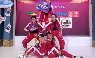 SMK Binus Karanganyar Jadi Juara Favorit Dance Competition di Prasasti 2023