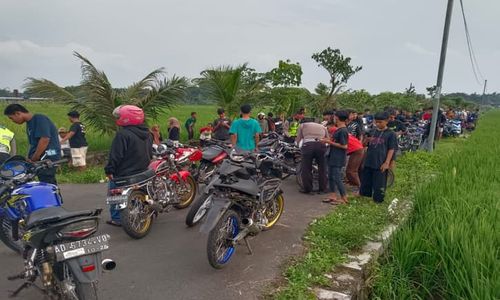 Polisi Bubarkan Trek-Trekan di Jembatan Jokowi Karanganyar, 106 Motor Disita