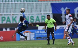 Hasil Liga 1: Jinakkan Arema 1-0, Persib Naik ke Posisi 2 Klasemen