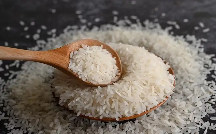 Bulog Siap Salurkan Bantuan Pangan Beras bagi 18,27 Juta Penerima