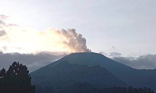 Status Gunung Slamet Naik Jadi Waspada, BPBD Banyumas Minta Warga Tetap Tenang