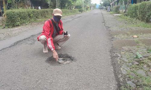 Aneh, Lumpang di Tengah Jalan Jatisrono Wonogiri Balik Lagi Tiap Kali Dipindah