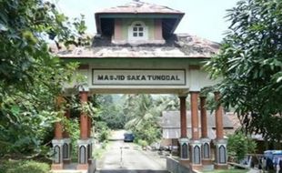 Masjid Saka Tunggal Banyumas yang Dipercaya sebagai Masjid Tertua di Indonesia