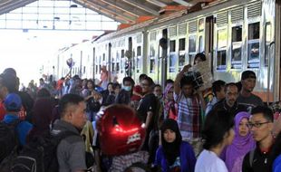 Mudik Lebaran 2024, KA dan Bus Diprediksi Lebih Diminati dari Mobil Pribadi