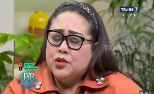 Nunung Srimulat Akui Hasil Mamografi Mengarah Kanker Payudara