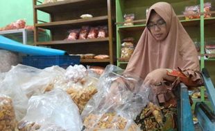 Persiapan Sadranan, Produsen Camilan di Boyolali Mulai Lipatgandakan Produksi