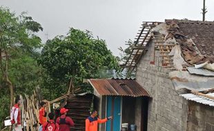 Puting Beliung Terjang Gladagsari dan Selo Boyolali, Puluhan Rumah Rusak