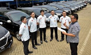 Sewa Mobil Rental Pakai Sopir Jangan Sembarangan biar Aman!