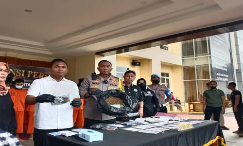 Disimpan Hampir 6 Bulan, Polisi Solo Sita Ganja Warga Boyolali Mirip Serbuk