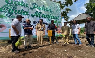 Ikut Kurangi Emisi Karbon, SKK Migas bersama Pemkab Sleman Tanam 5.000 Pohon