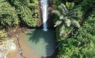 Menyelami Legenda Air Terjun Songgo Langit Jepara