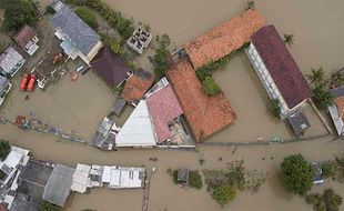 Urbanisasi Jadi Penyebab Banjir dan Tanah Longsor di Pulau Jawa