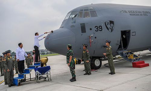 Momen Jokowi Resmikan Pesawat Super Hercules Jadi Alutsista Terbaru TNI AU