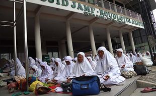 Perdalam Ilmu Agama, Ratusan Lansia Ikuti Pondok Ramadan di Jombang