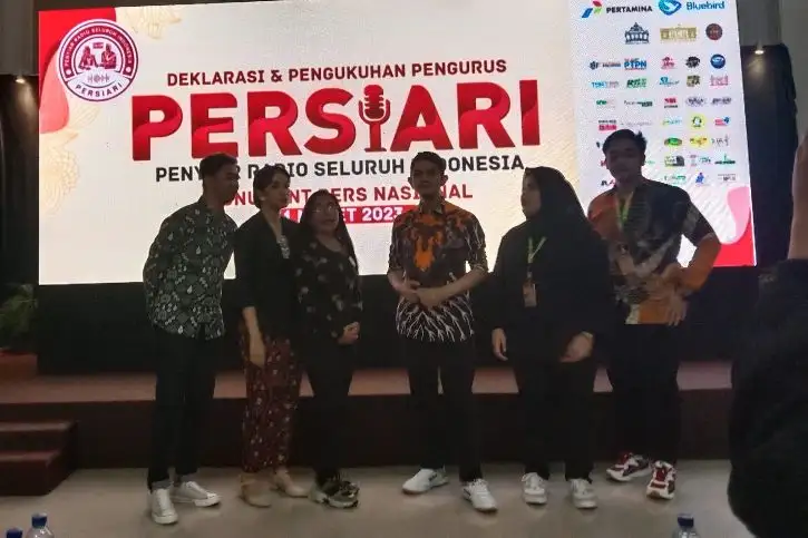 Persatuan Penyiar Radio Seluruh Indonesia Dideklarasikan di Monumen ...