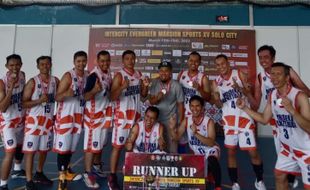 Merdeka Basketball Karanganyar Juara II Intercity Evergreen Mansion Sport XV 