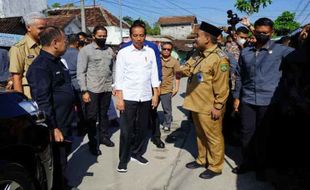 Presiden Jokowi Kunjungan ke Blora, Bupati Arief Curhat Banyak Jalan Rusak