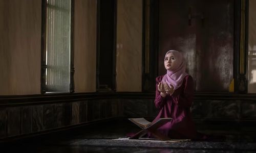 Waktu yang Tepat untuk Berdoa agar Terkabul Menurut Islam