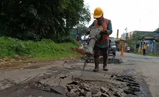 Tambah 14, Total 28 Ruas Jalan Kabupaten Wonogiri Diperbaiki Tahun Ini