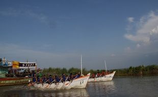 Lomba Dayung, Cara Masyarakat di Batang Jalin Silaturahmi