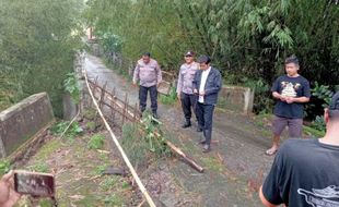 Bencana Longsor di Andong Boyolali, 5 Rumah & 1 Jembatan Rusak hingga Bergeser