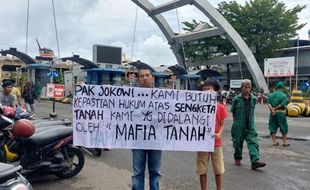 Sambut Jokowi, Anak Tunanetra di Makassar Minta Perlindungan dari Mafia Tanah