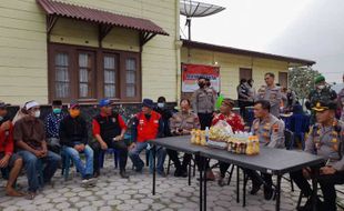 Kunjungi Jrakah Boyolali, Kapolda Jateng Temui Warga Terdampak Erupsi Merapi