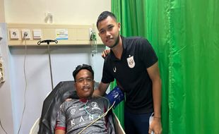 Kondisi Pemain Madura United Ricki Ariansyah yang Kolaps Lawan PSIS Membaik