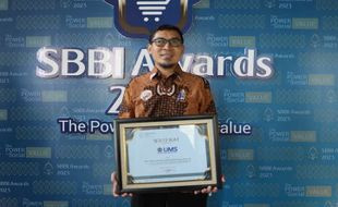 UMS Menjadi Perguruan Tinggi Swasta Terbaik di Ajang SBBI Awards 2023