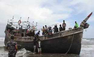 Seusai Turunkan 184 Pengungsi Rohingya di Aceh, Kapal Langsung Kabur