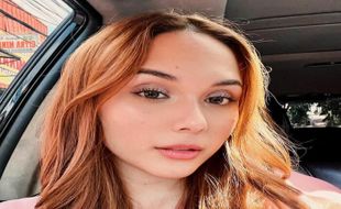 Kakak Mendiang Laura Anna Tulis Kalimat Menyentuh untuk Sang Ayah