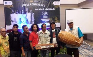 Hari Ini, Slank Manggung di Solo Bawakan 17 Lagu & Kolaborasi dengan Gamelan