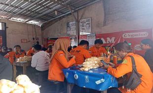 Larisnya "Mie Ayam Pocong" di Perbatasan Solo-Sukoharjo, 500 Mangkuk Ludes/Hari