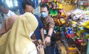 Persiapan Lebaran, Tim Gabungan Sidak Makanan Kedaluwarsa di Terminal Tirtonadi