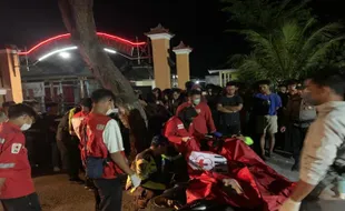 Tabrak Pohon di Depan Balai Desa Mojokerto Sragen, Pengendara Nmax Meninggal