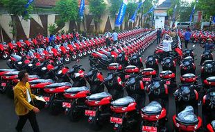 Telan Anggaran Rp5,7 Miliar, Ratusan Kades di Jepara Terima Motor Dinas Baru