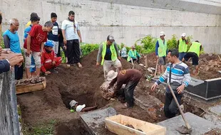 Terdampak Proyek Tol Solo-Jogja, 202 Makam di Sawit Boyolali Mulai Dibongkar