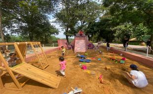 Wow, Ada Playground Berkonsep Gurun Pasir hingga Melukis Wajah di Solo Safari