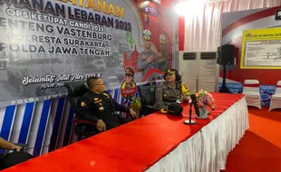 Roadshow Pospam Soloraya, Senkom Mitra Polri Bagi Beras dan Telur