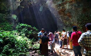 Pesona Gua Terawang Blora, Lokasi Wisata Alam sekaligus Tempat Bernostalgia