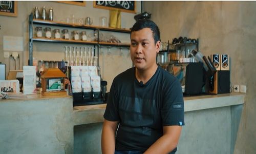 Kisah Pemuda Karanganyar, Nekat Resign dari Bank demi Bikin Kedai Kopi di Desa