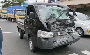 Truk Ngerem Mendadak, 3 Kendaraan Bertubrukan di Depan Polres Boyolali