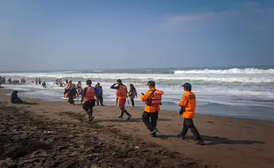 Libur Lebaran, Sudah 2 Orang jadi Korban Keganasan Pantai Selatan Jateng