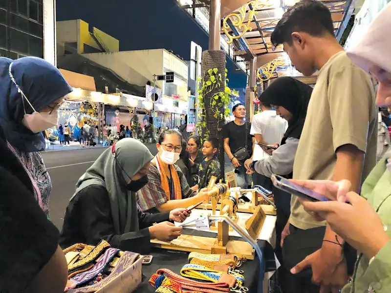 Agenda Solo Hari Ini: Atraksi Prajurit Keraton sampai Street Art Market Gatsu