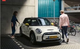 Jangkauan dan Tenaga Lebih di Mini Cooper Listrik Baru